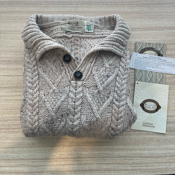 Aran Crafts  Merino Wool Buttoned Sweater Oatmeal Size Small Authentic Irish - Picture 3 of 8